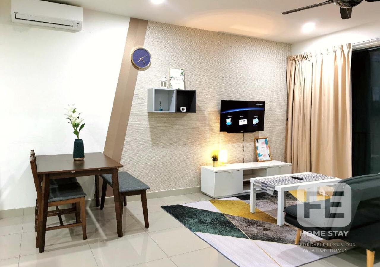 Netflix Wifi Trefoil Homestay Setia Alam Sacc Homestay Fe Shah Alam Exterior photo